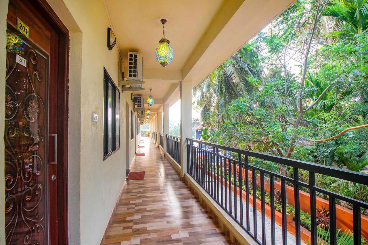 Fabescape Sk Studios With Pool & Gym, Arpora Ó-Goa Kültér fotó